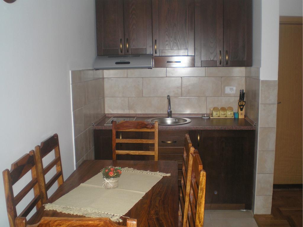 Family Apartments Žabljak Rum bild