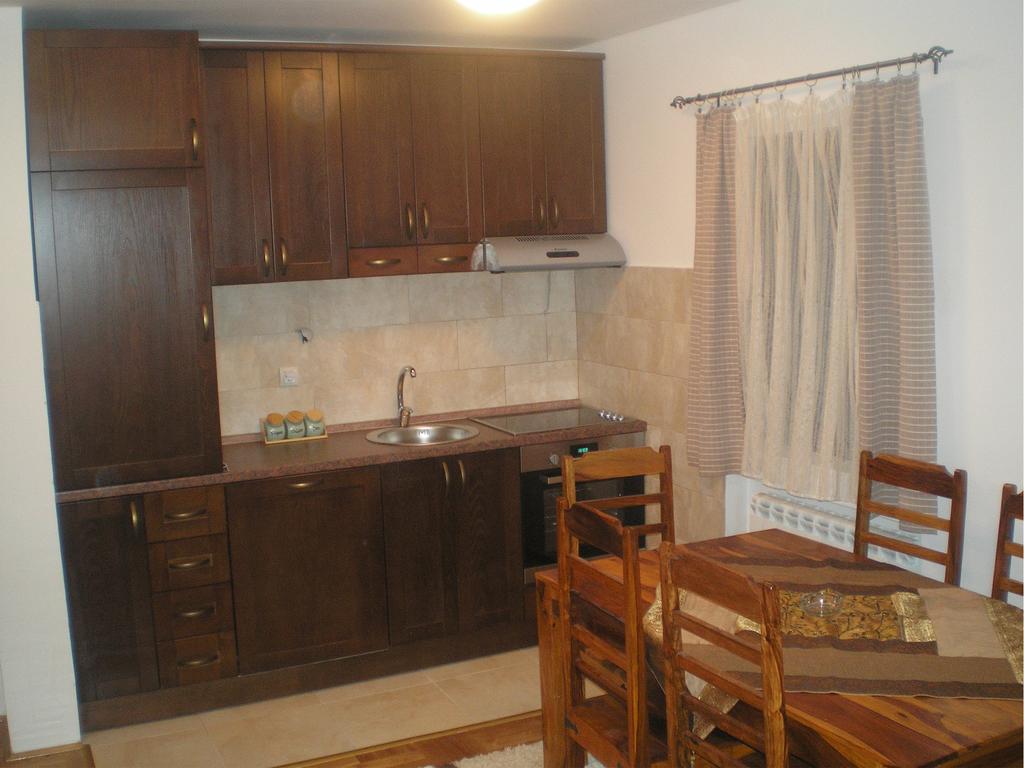 Family Apartments Žabljak Rum bild